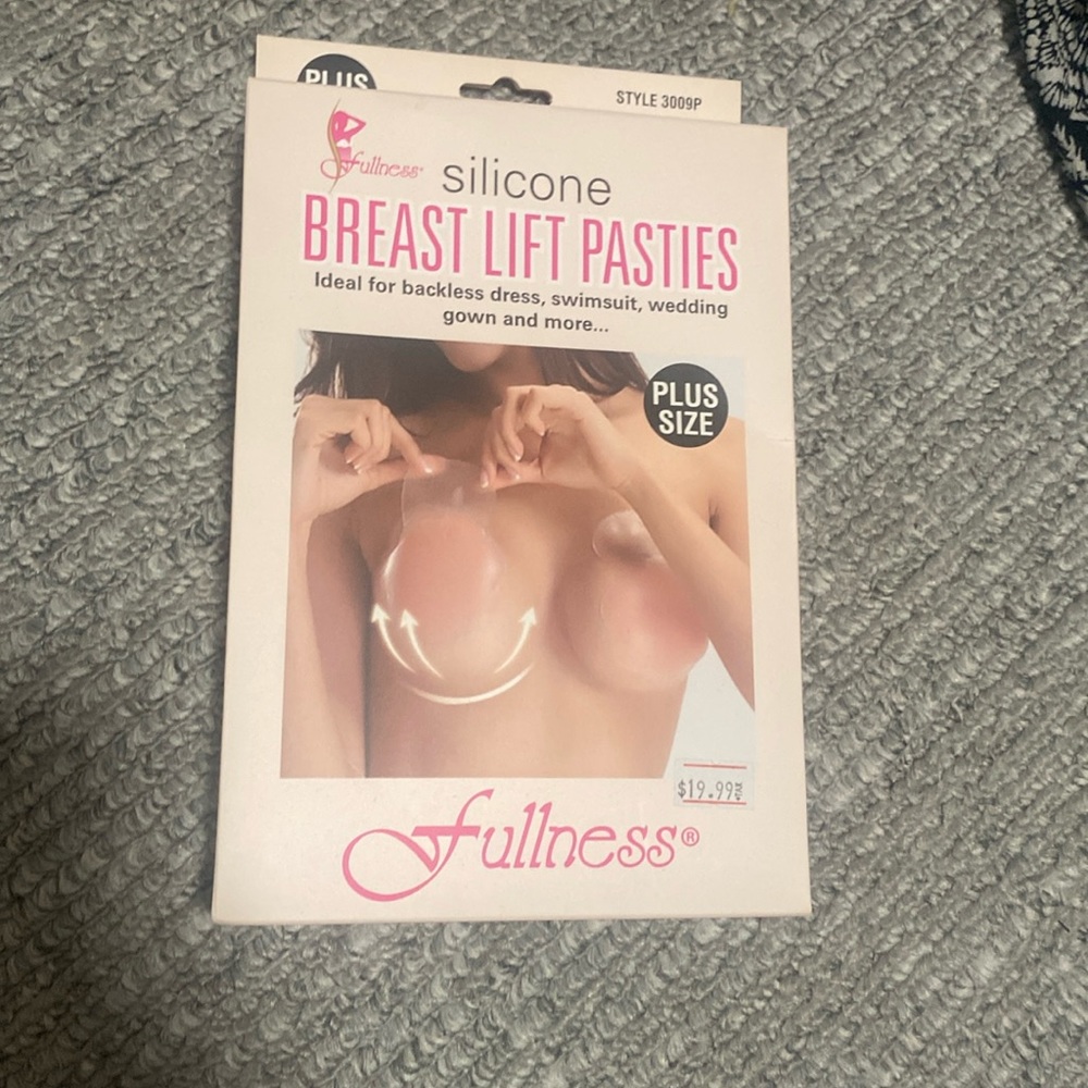 Brand new silicone breast lift pasties